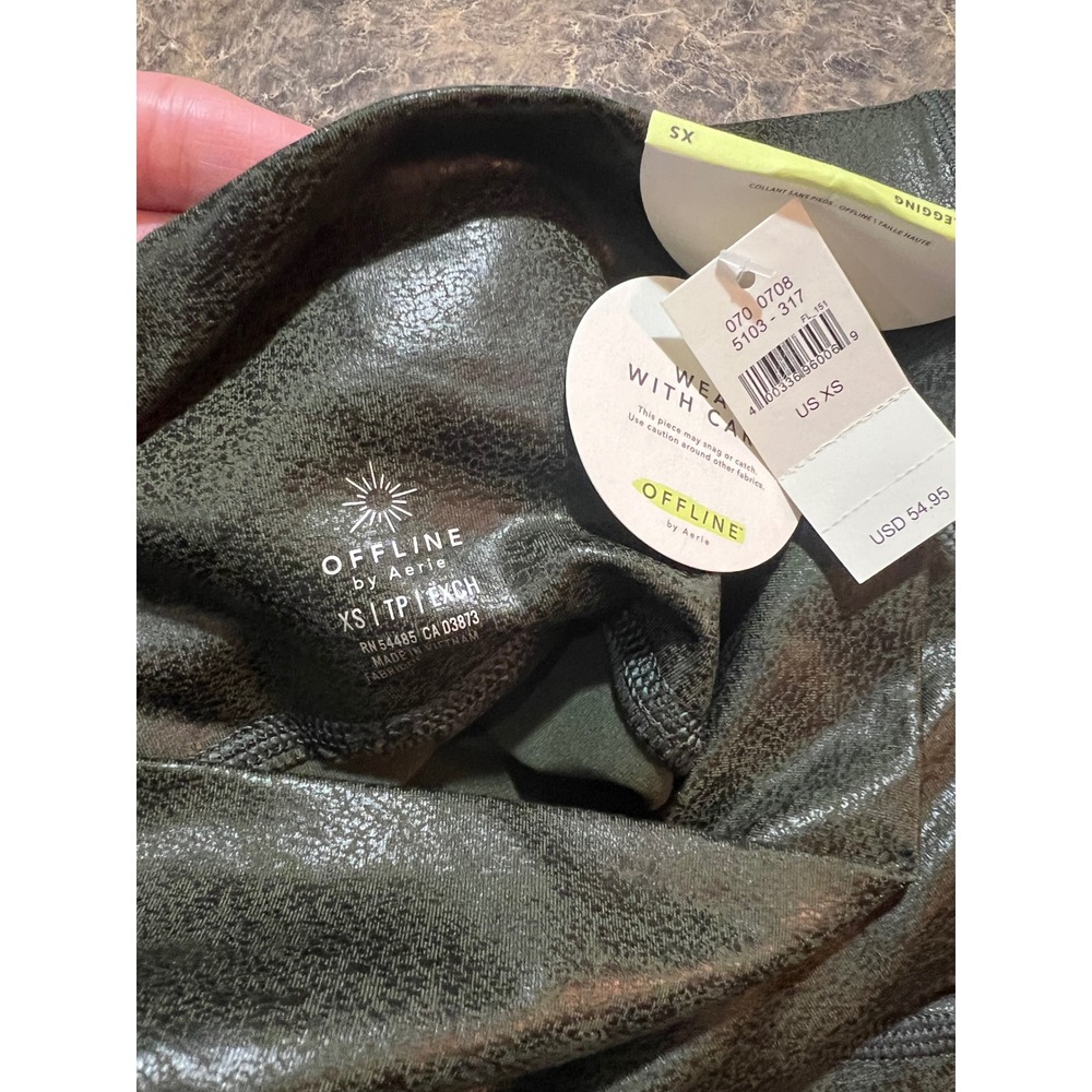 OFFLINE by Aerie Green Crackle Metallic Faux Leather Leggings XS NEW edgy snake - Picture 4 of 7